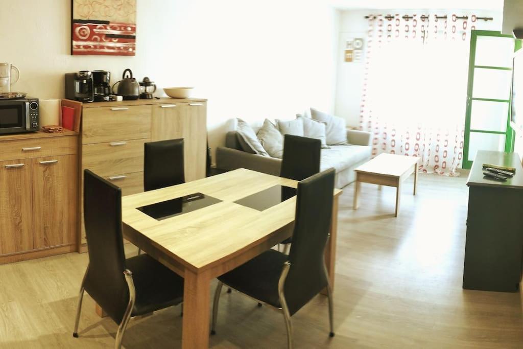Casa De La Mama